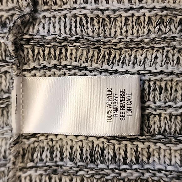 Croft & Barrow Woman Girl Junior Plus Size XXL grey white sweater lightw… - Picture 4 of 5